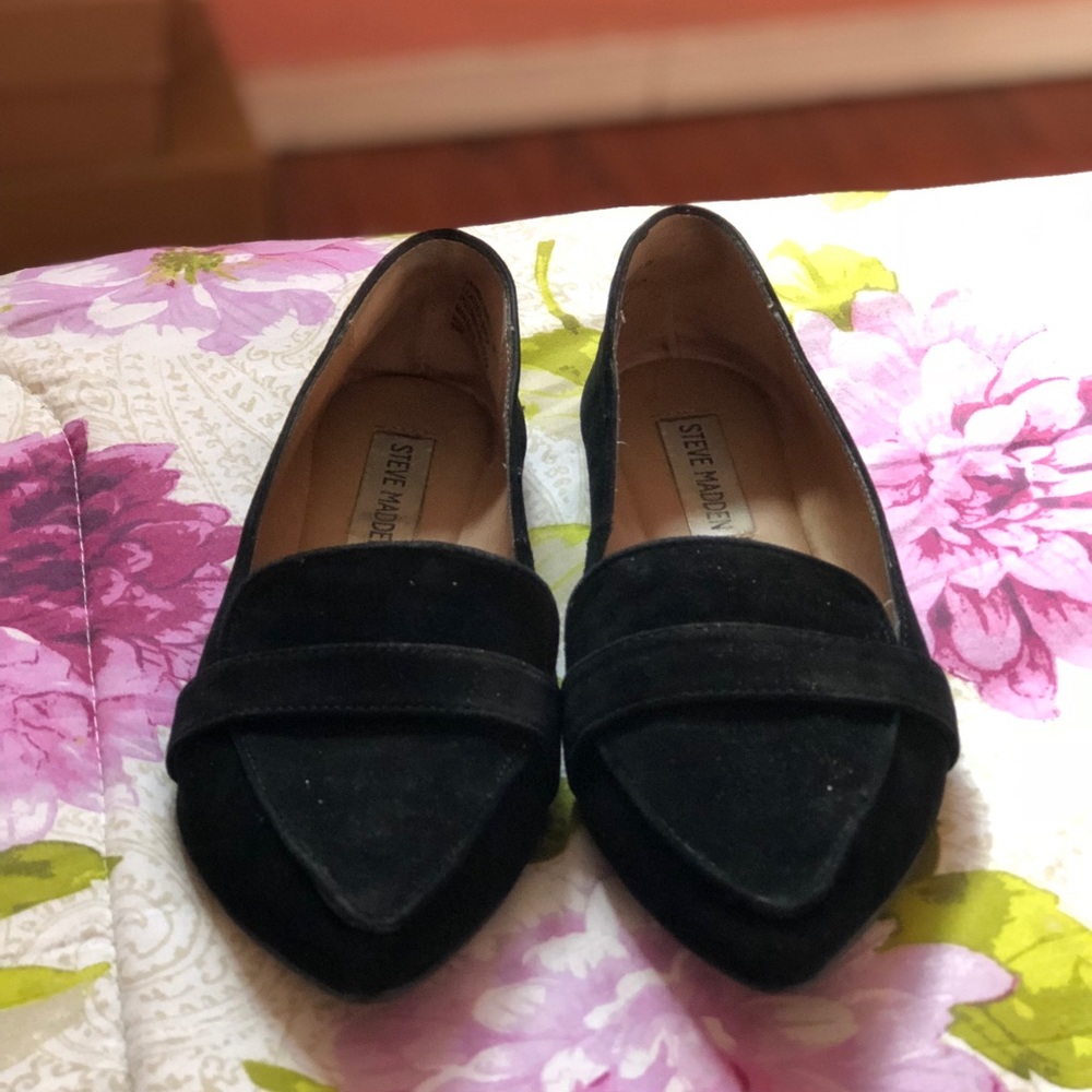 Steve Madden Black Flats
